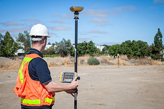 Topcon’s Hybrid Positioning Combines GNSS, Optical Measurement