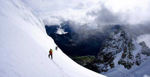 Juniper Systems’ Archer Field PC Records Elevation of Remote Himalayan Peak