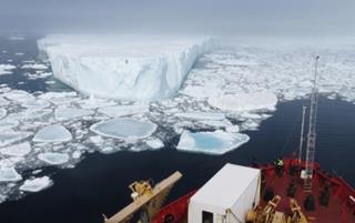 Cold Assets: GeoDecisions Platform Used to Track Icebergs