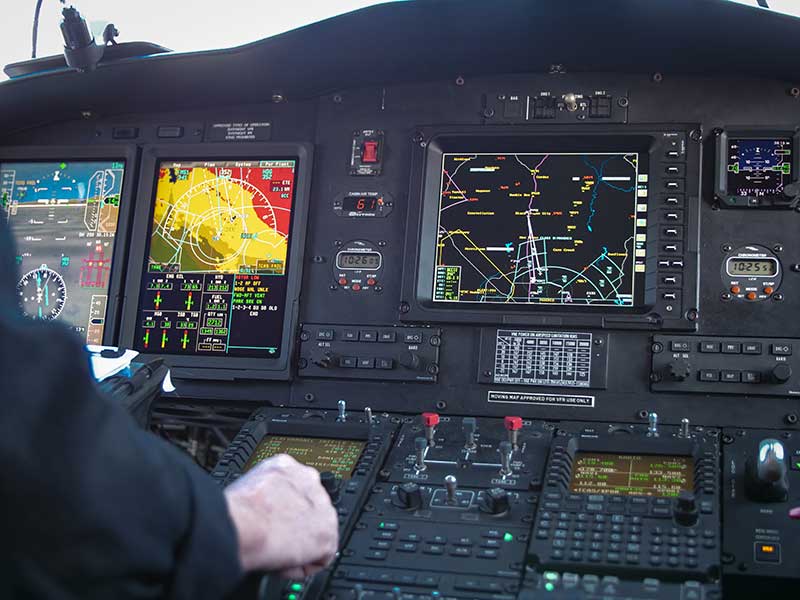 Helicopter navigation system powered by synthetic vision