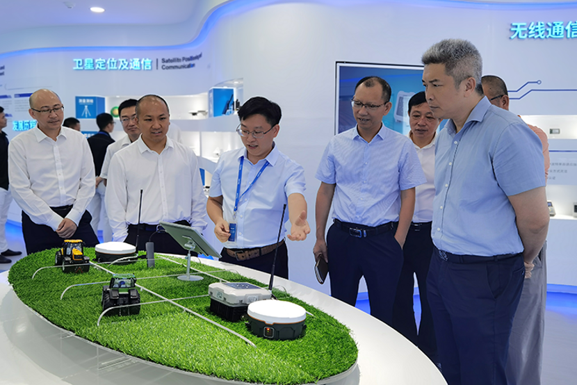 Harxon and Fuyao Group partner to develop smart conformal antenna