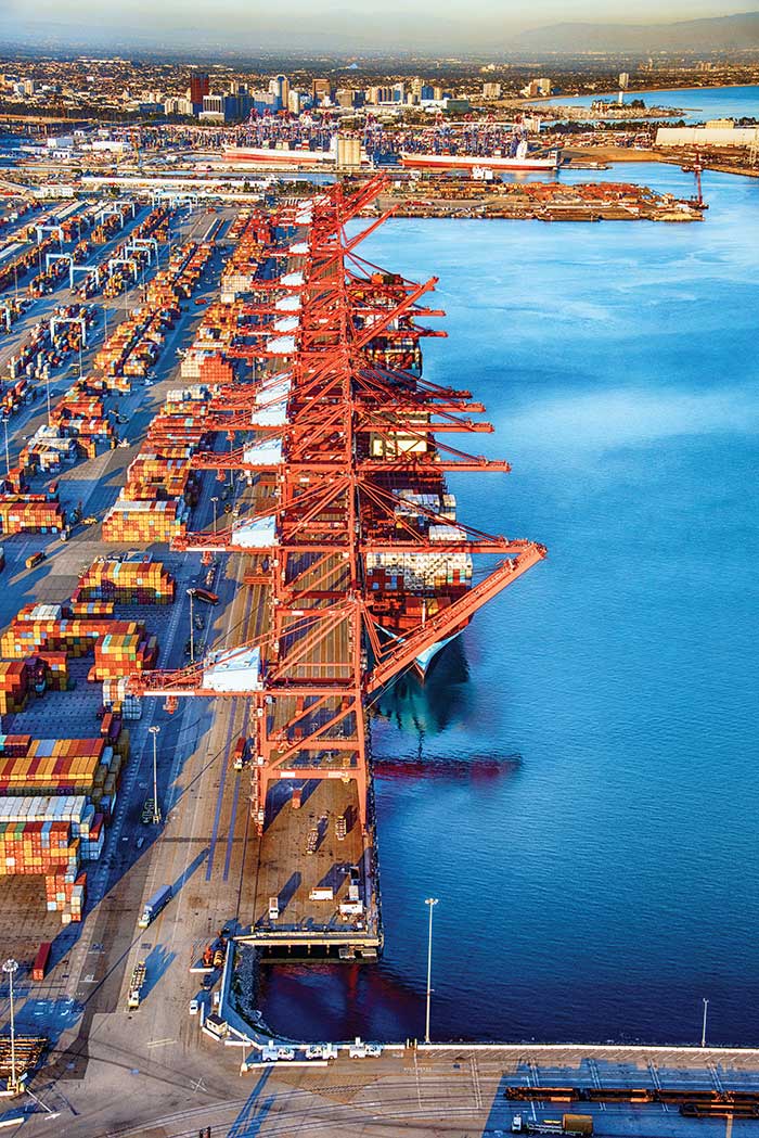 GNSS receivers track port movements with CORS corrections