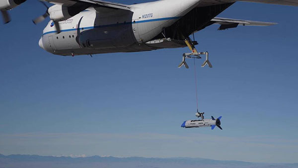 Catching DARPA’s gremlins and flying a Renault 4L