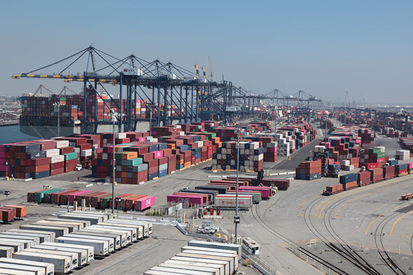 Seen & Heard: Grizzlies, ports and autonomous trucks