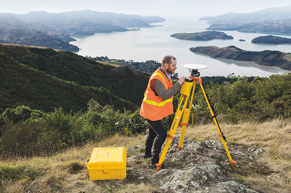 Trimble R750 GNSS base station offers improved satellite tracking