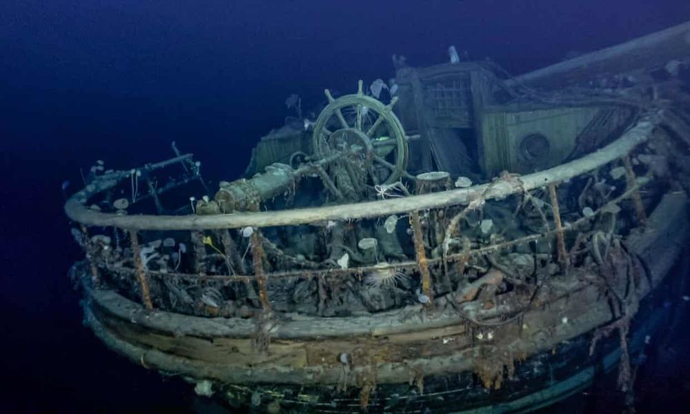 Seen & Heard: Shackleton’s ship, Beijing underground