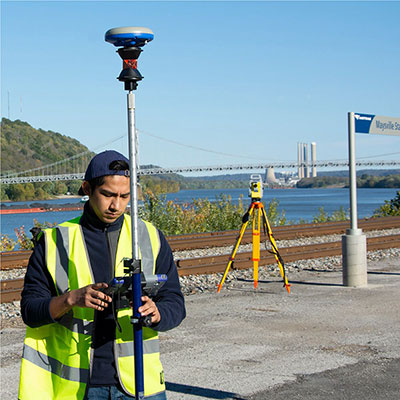Software simplifies surveying with both GPS and total station