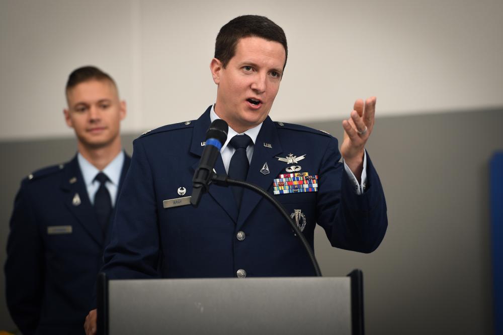 Lt Col Robert Wray takes command of GPS unit 2 SOPS