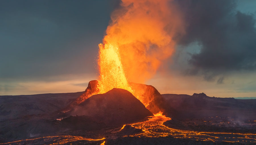 GNSS signals monitor volcano activity in Japan