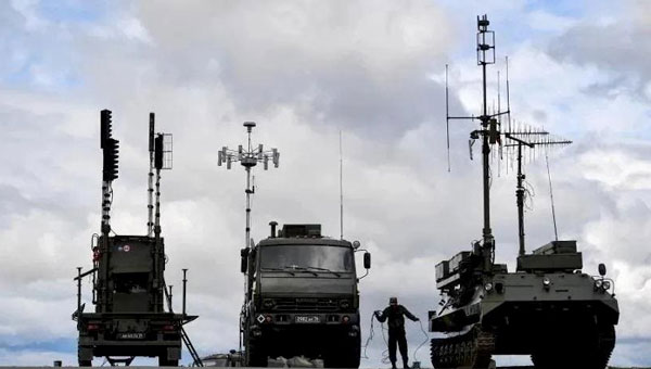 Jamming warfare and air taxis