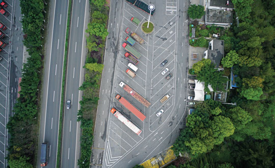 CHCNAV: Expanding a Highway in China
