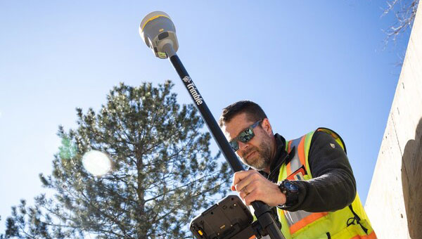 Trimble releases new GNSS receiver