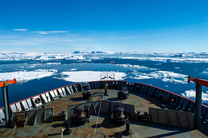 GNSS, INS and neural networks combine for Arctic navigation