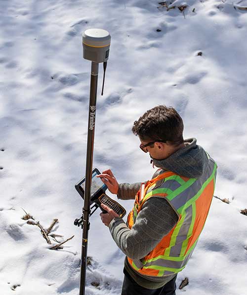 New Trimble R12 receiver boosts surveying performance